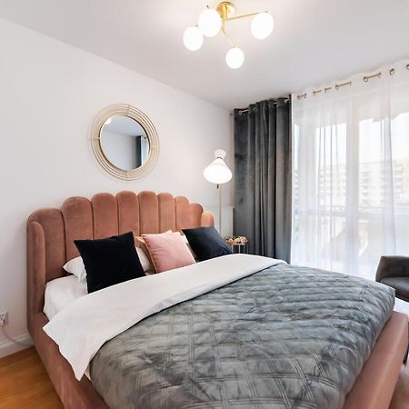 Metro Kondratowicza Velvet Apartment Warsawa Bagian luar foto