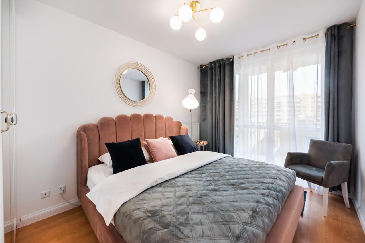Metro Kondratowicza Velvet Apartment Warsawa Bagian luar foto