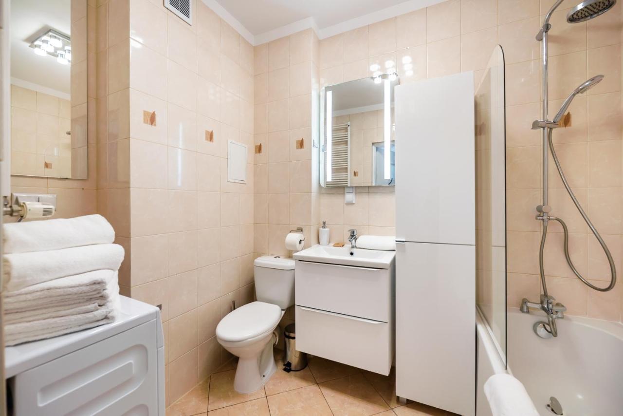 Metro Kondratowicza Velvet Apartment Warsawa Bagian luar foto